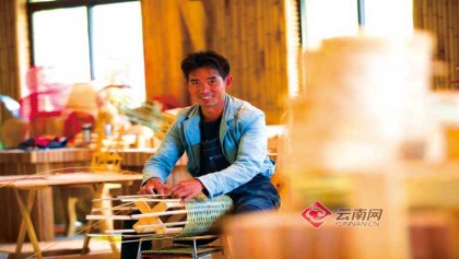 Villagers shake off poverty through bamboo weaving