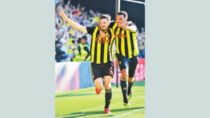 Watford extend perfect start