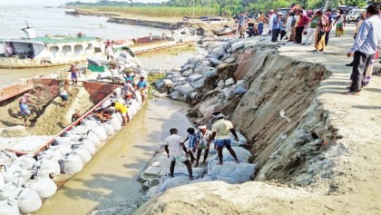 Erosion takes serious turn in dists 

