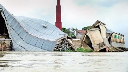River encroachers ‘neo-Razakars’