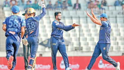Zazai hits back to back 50 for Dynamites
