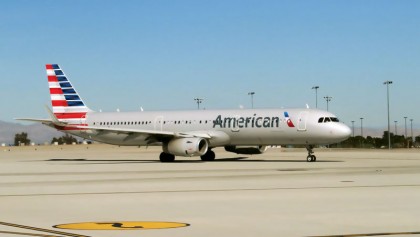 Sobbing mother video prompts controversy for American Airlines