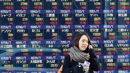 Asia stocks end bright week on a high