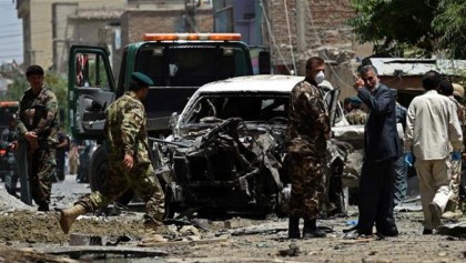 18 killed as car bombers strike Damascus
