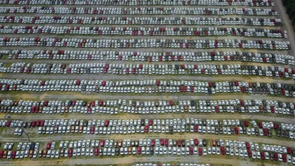 China manufacturing picks up but activity still shrinking
