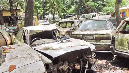 1,500 seized vehicles lie abandoned