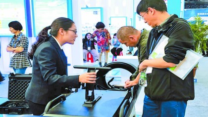 Yunnan unveils new high tech at Shenzhen expo