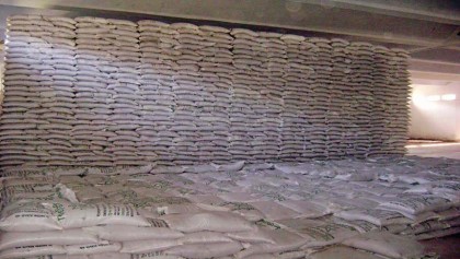 Space shortage hinders fertiliser storage 