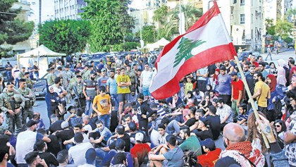 Two govts toppled in 3 days, but fight is only beginning
