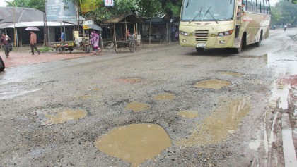 Pitiable state of highways 