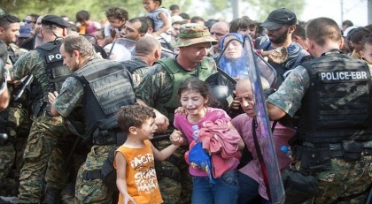 EU agrees on new border force to tackle migrant crisis