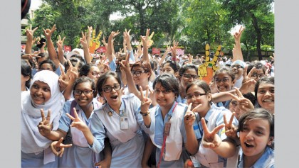 Stay away from militancy: PM