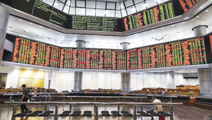 Asian stocks mixed as traders keep tabs