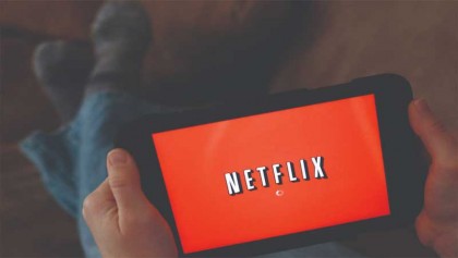 Netflix Romantic Comedies to Watch during Coronavirus Home Quarantine