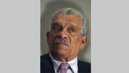 Nobel laureate poet Derek Walcott dies