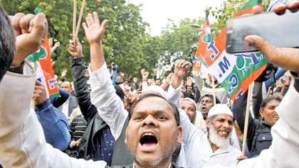 Coarsening of political discourse