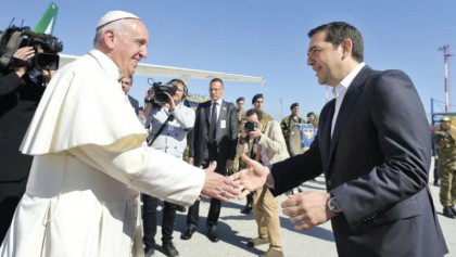 Pope brings message of hope to migrants on Lesbos
