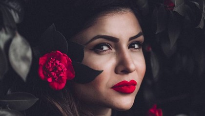 Flowery touch to enhance beauty