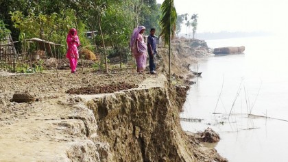 Locals demand prevention of river erosion