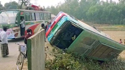 Retired banker, two others killed in 
road crashes 