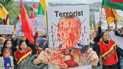 Erdogan threatens to expand Syria offensive as SNC weighs talks invite