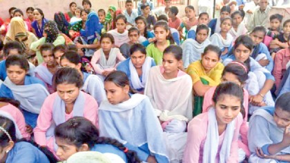 India schoolgirls on hunger strike to fight sexual harassment