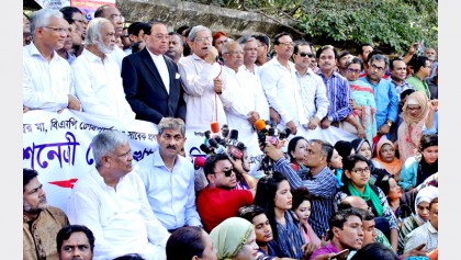 ‘Panicked’ BNP men fear arrest: Fakhrul