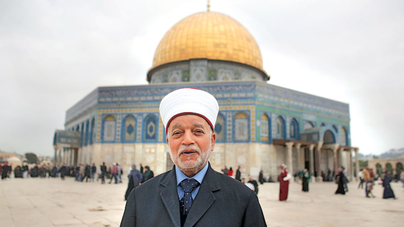 Israeli forces detain Jerusalem’s top Muslim cleric after attack