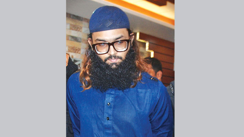 Model-turned ‘neo-JMB
militant’ held