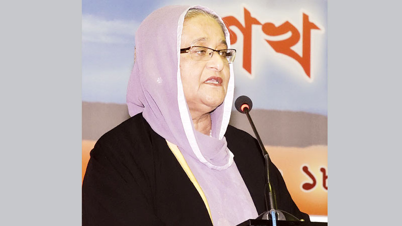 Scope being created for expatriates to invest in economic zones: PM