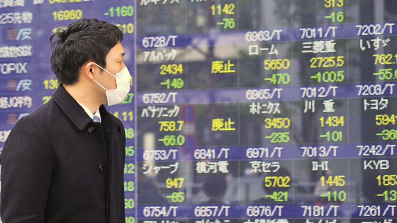 Asian stocks nosedive, extending global rout on recession fears