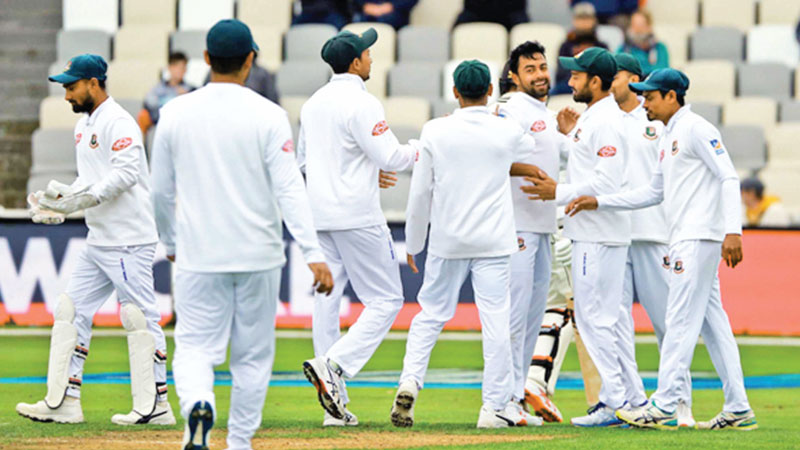 Bangladesh ‘rely on bowlers’