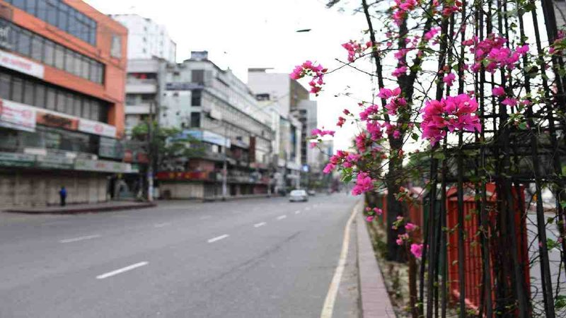 Air quality of Dhaka improves