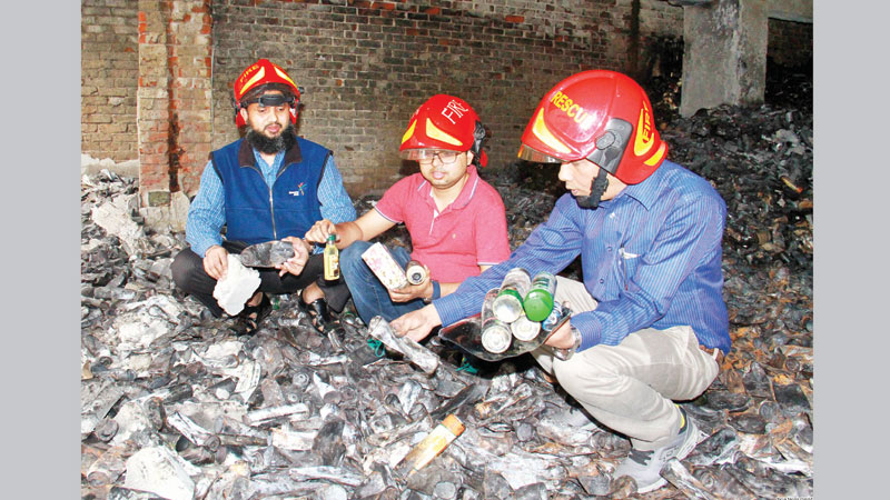 NBR ready to stop chemical imports by old Dhaka traders