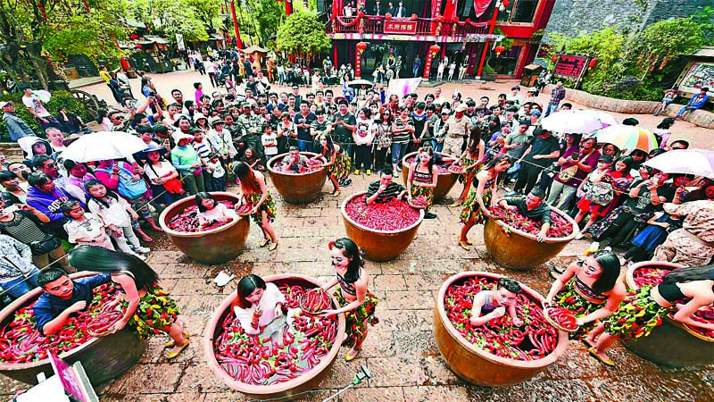 Kunming reaping fame at home and abroad