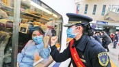 6 health workers among 1,400 dead in China 