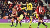 Giroud seals stunning Arsenal escape