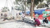 GP tower collapses
at book fair