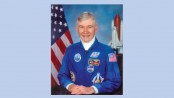 Pioneer US astronaut dies aged 87