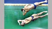 Laugher and Mears dent Chinese hopes of diving sweep 