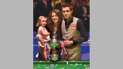Mark Selby bags world snooker title 