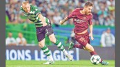 Unlucky Coates’ own goal
gifts Barca narrow win