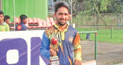 Mominul makes steady progress