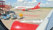 Lufthansa and EasyJet nose ahead in race for Air Berlin