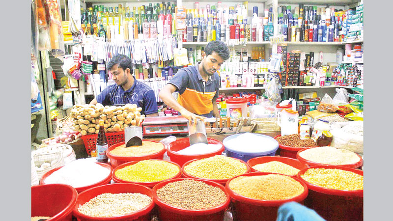 Prices of vegetables, chicken rise 
