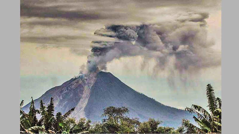 Indonesia struggles to tap volcano power
